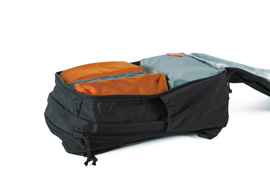 CIVIC TRAVEL BAG 26L